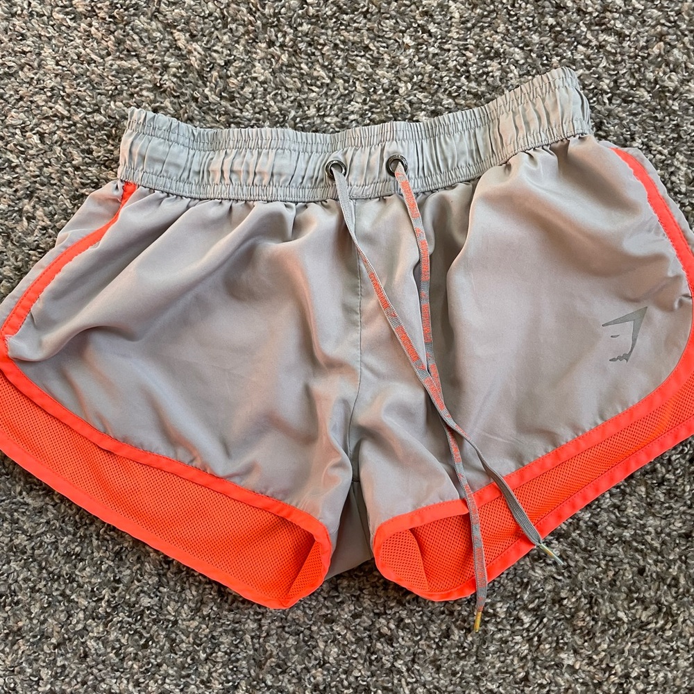 GYMSHARK SHORTS